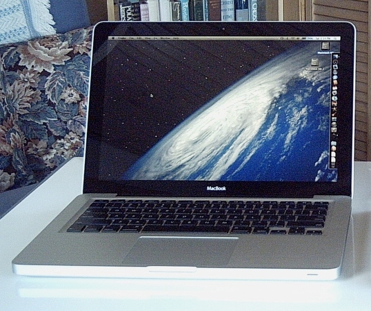 Original Aluminum MacBook – My Best Mac Ever? – The 'Book Mystique