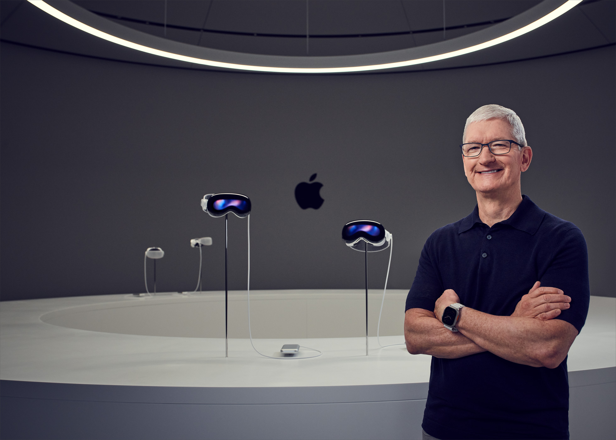 Tim Cook Apple Vision Pro